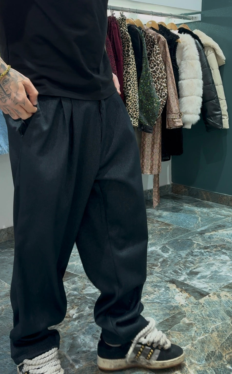 Pantalone fondo ampio